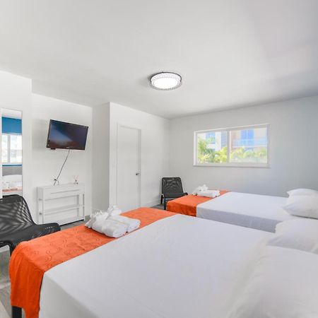 Outstanding Oceanfront Unit With Parking&Pool - M36 Apartman Hollywood Kültér fotó