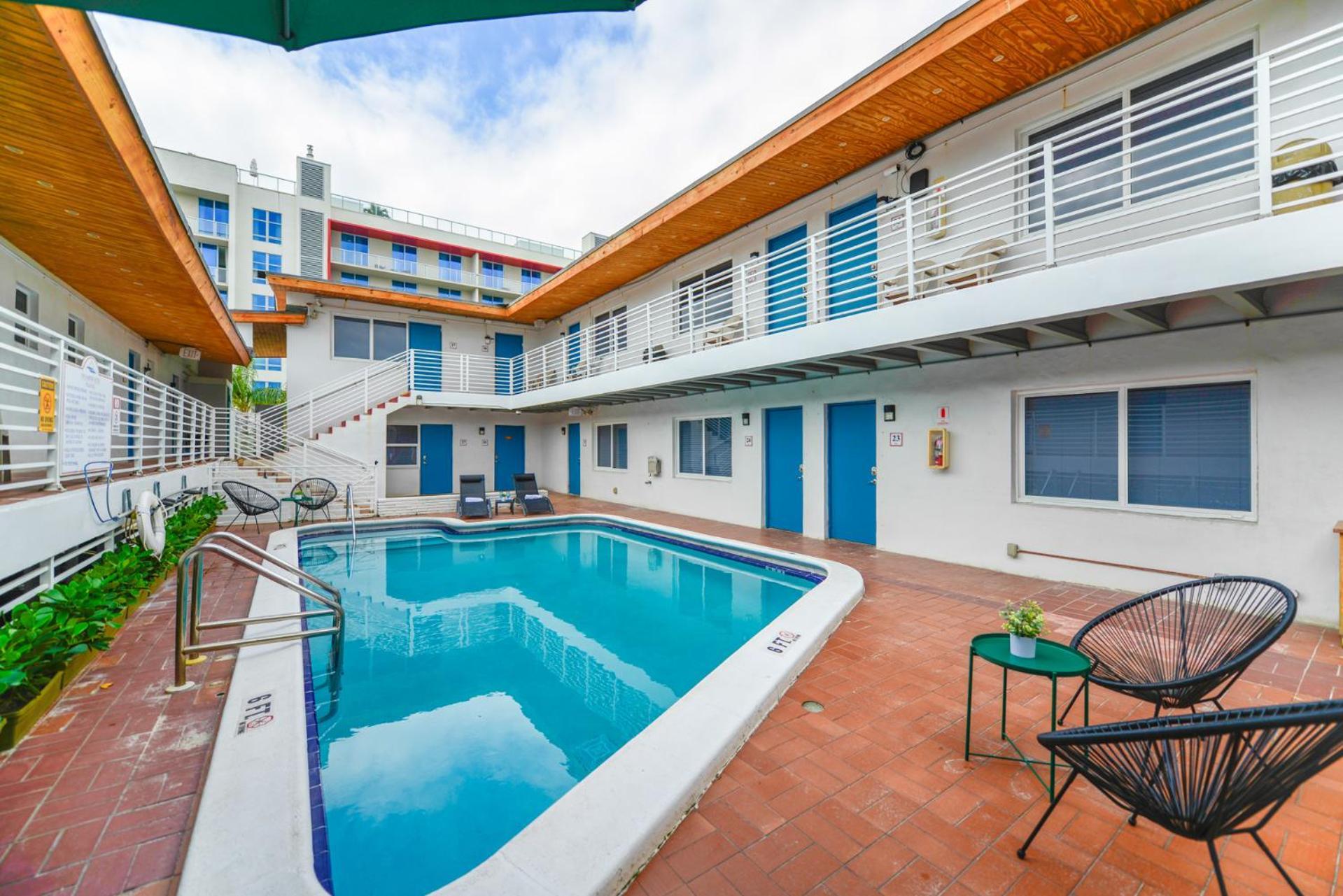 Outstanding Oceanfront Unit With Parking&Pool - M36 Apartman Hollywood Kültér fotó